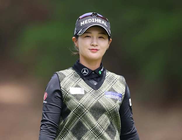 “月曜決着”で日本ツアー初優勝 ゴルフ パク・ヒョンギョン プロフィール & 身長 年齢 “月曜決着”で日本ツアー初優勝 ゴルフ パク・ヒョンギョン プロフィール & 身長 年齢