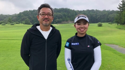 ゴルフ 山下美夢有 プロフィール·身長150cmの巨人クラブセッティング、賞金、ランキング 山下美夢有 父親